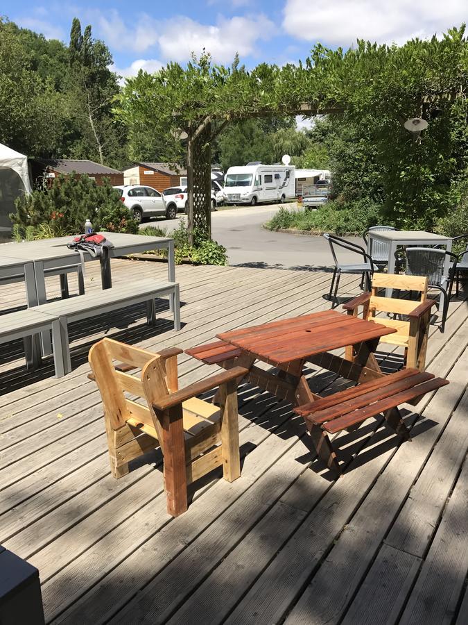 Hotel Camping Des Rochers Des Parcs Clécy Zewnętrze zdjęcie